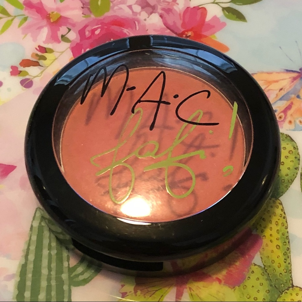 LTD MAC Fafi Collection- Blush- Hipness